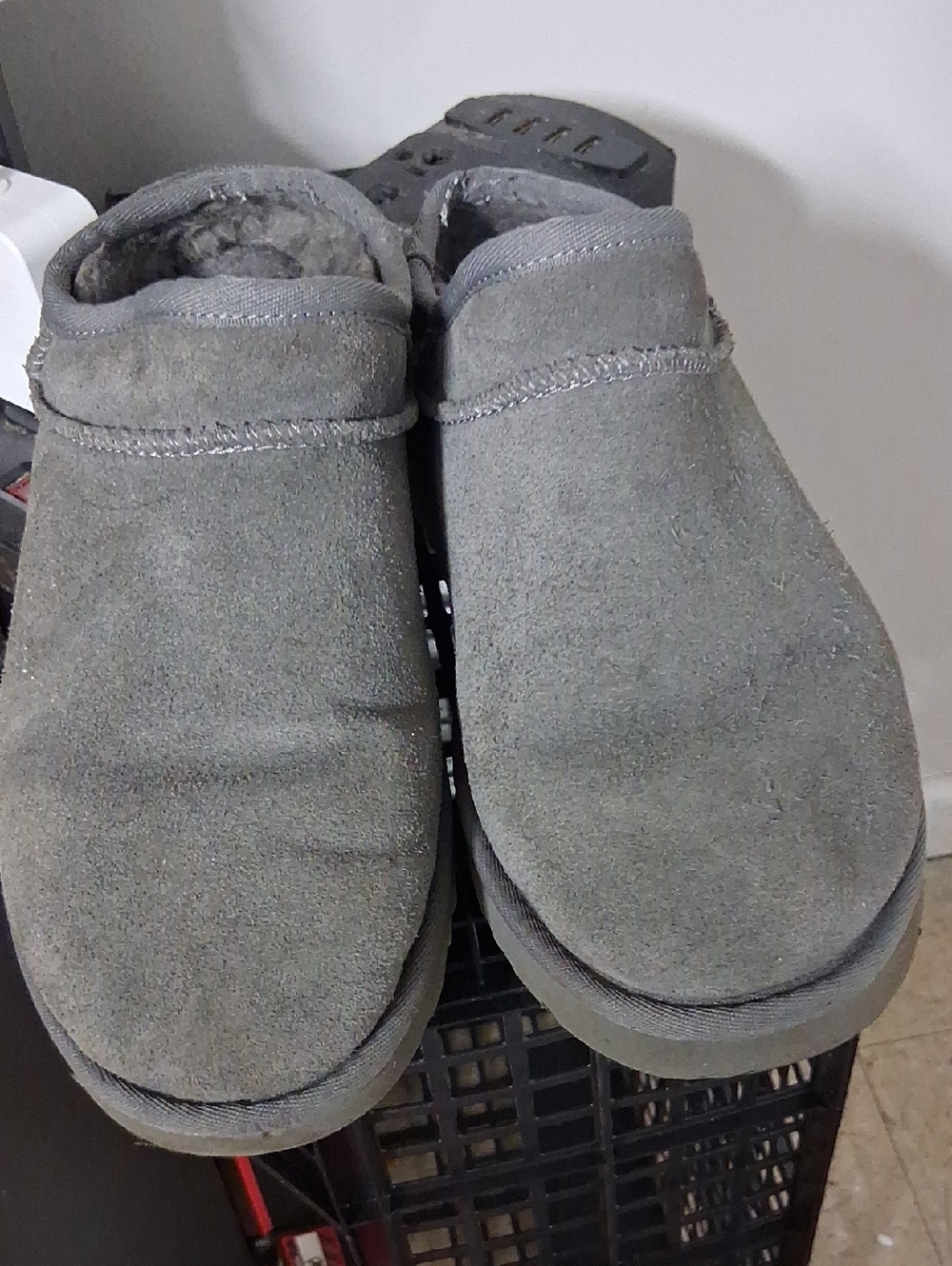 Kids Cozy Slip-On Suede Clog - Gray